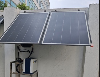 2.56KWH balcony solar system